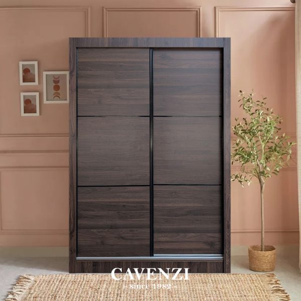 {CLEARANCE} {NEW} KUKA WARDROBE